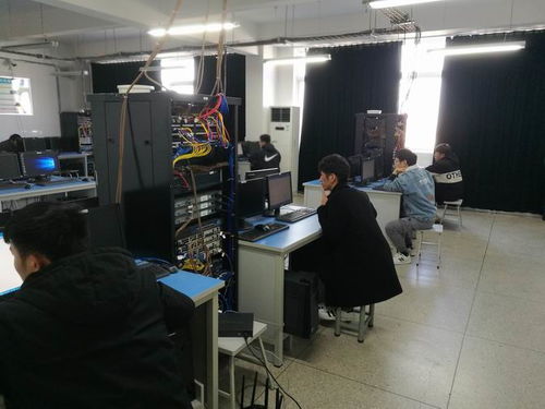 依托產(chǎn)業(yè)學(xué)院平臺，華為認(rèn)證再結(jié)碩果 計(jì)算機(jī)工程學(xué)院24名學(xué)生通過華為HCIP-Datacom認(rèn)證，夯實(shí)計(jì)算機(jī)網(wǎng)絡(luò)工程施工核心能力